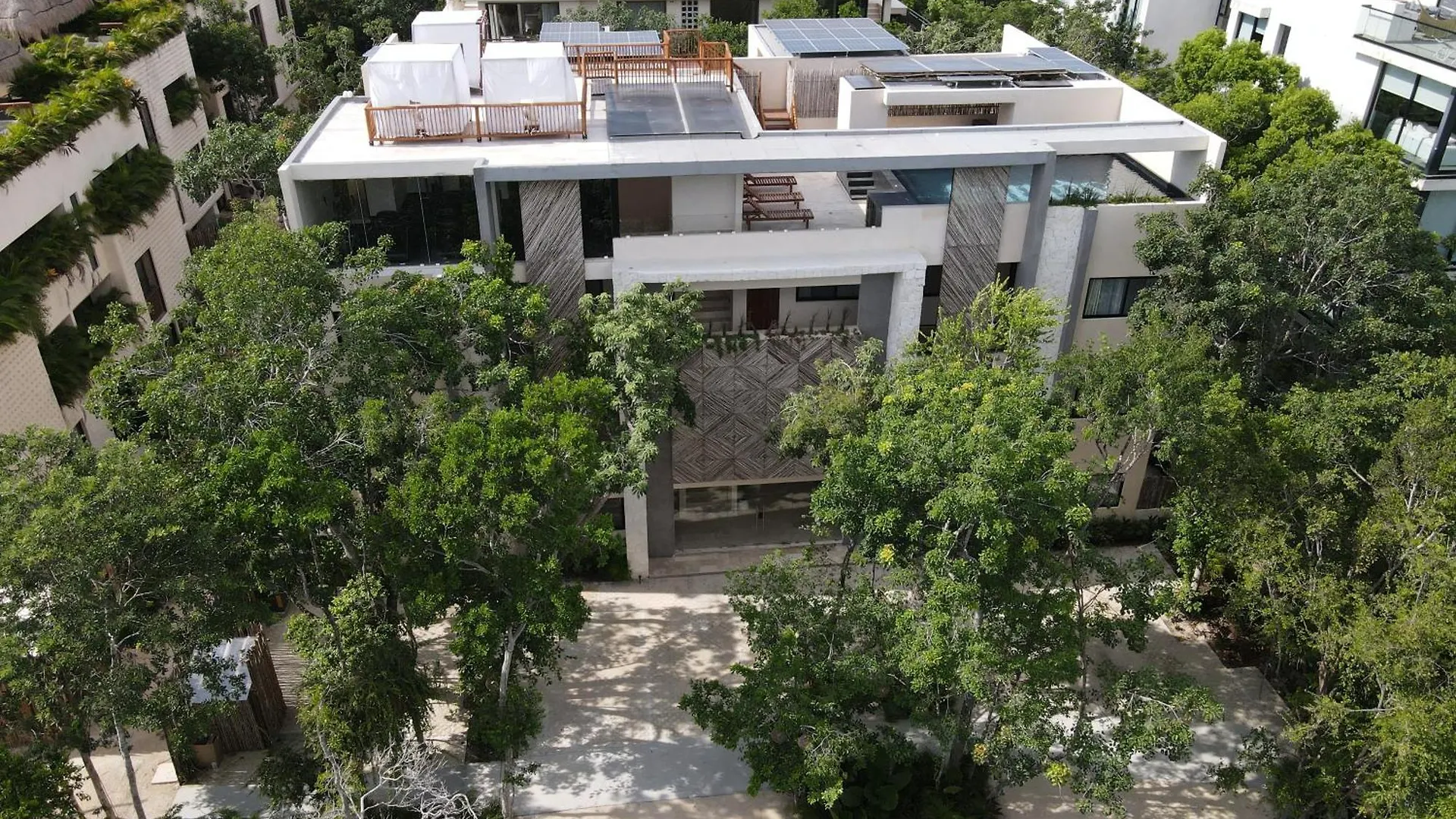 Aptos Chen Luum Tulum 0*,