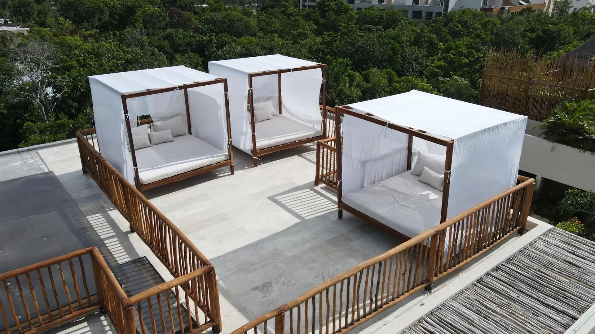 Aptos Chen Luum Tulum